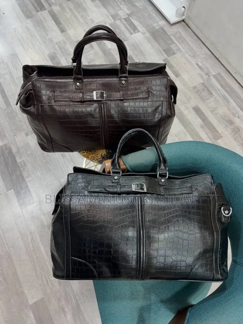 Genuine Leather Travel Duffel Bag – Strong, Spacious Stylish