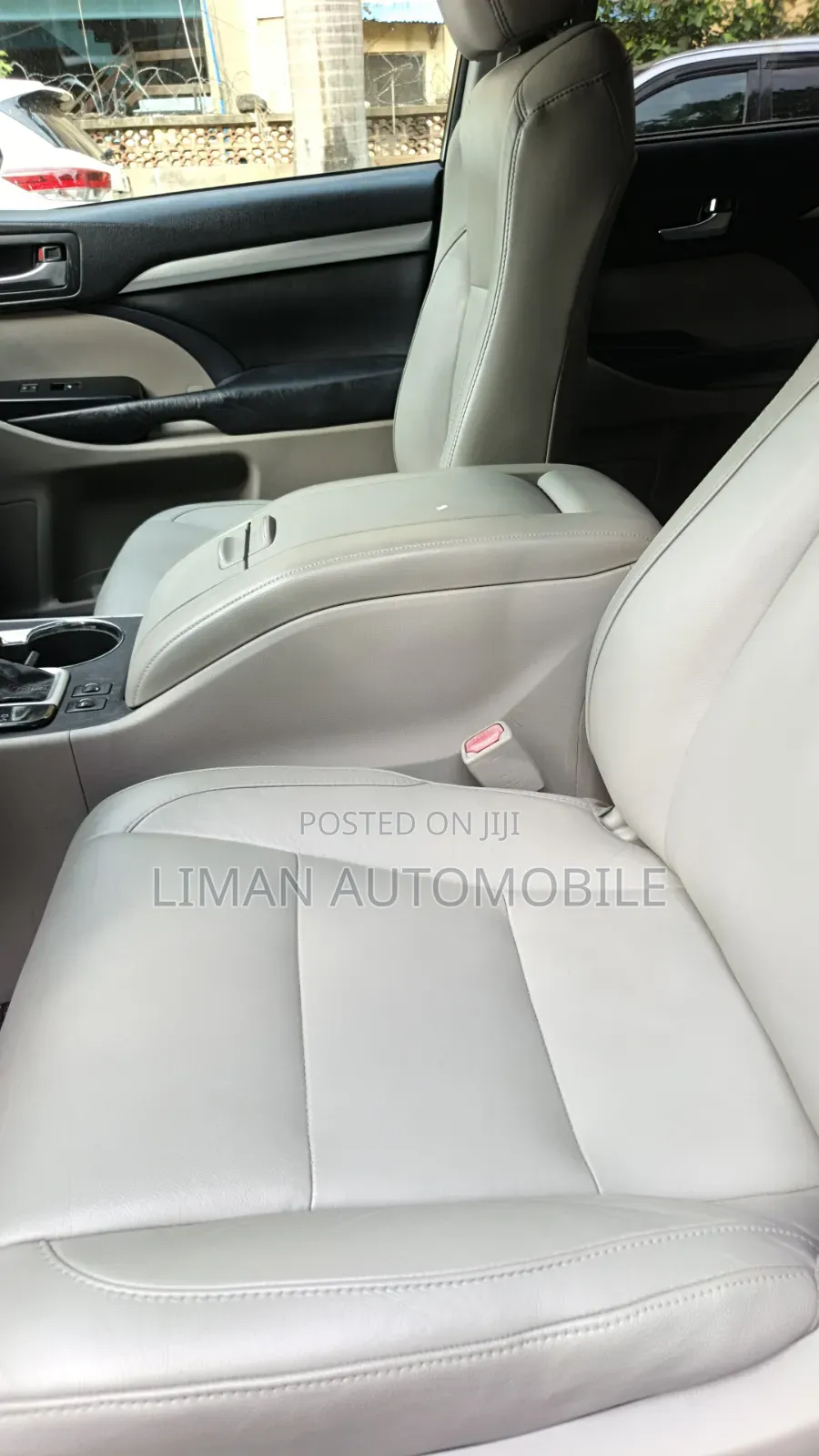Toyota Highlander Limited 4dr SUV AWD (3.5L 6cyl 6A) 2015 Silver