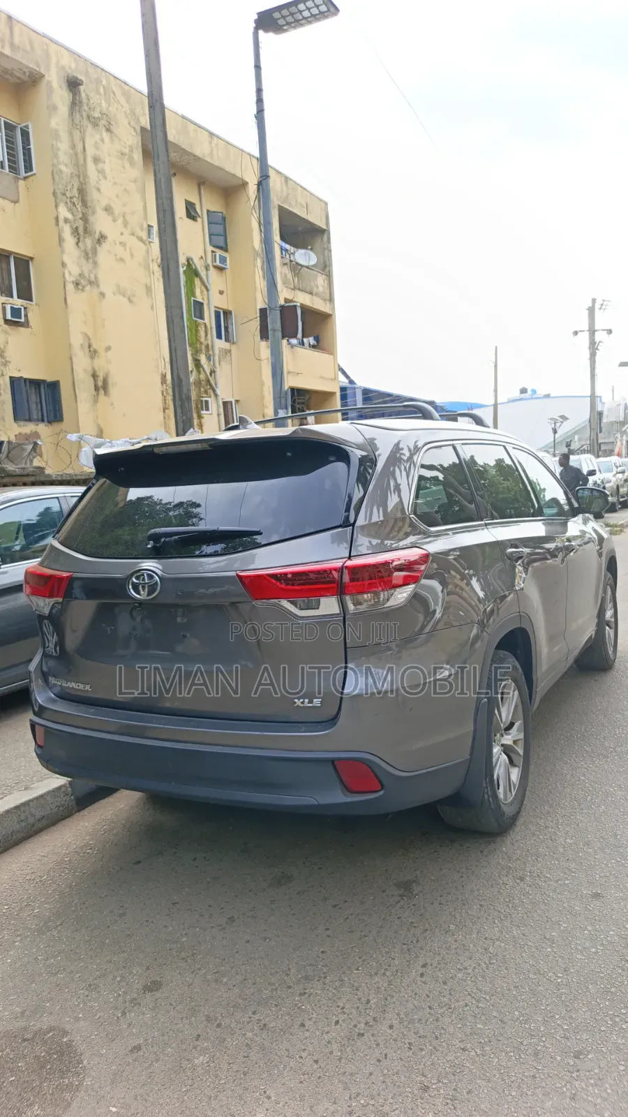 Toyota Highlander Limited 4dr SUV AWD (3.5L 6cyl 6A) 2015 Silver
