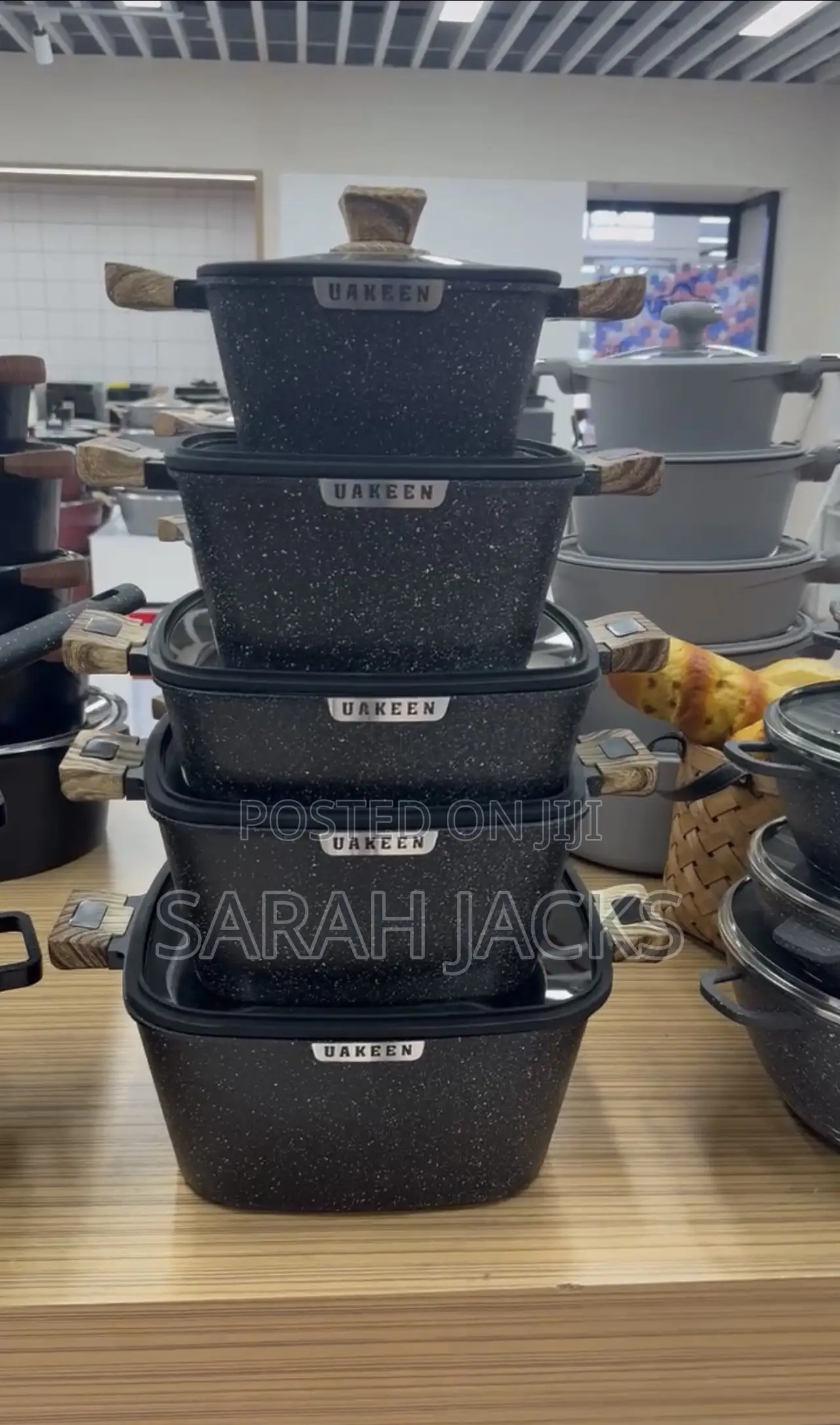 Uakeen Cookware Set (Model Vk-73)