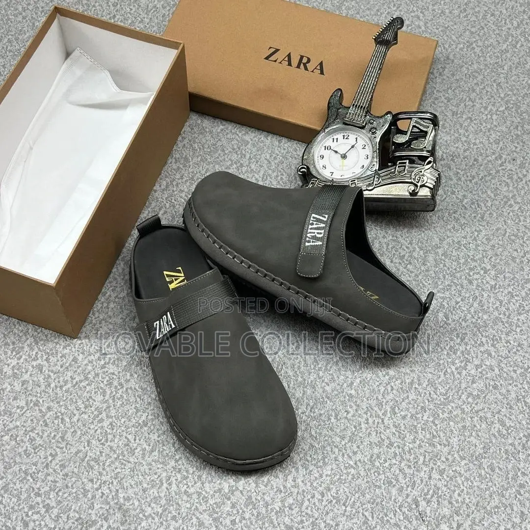 Trendy Zara Clogs