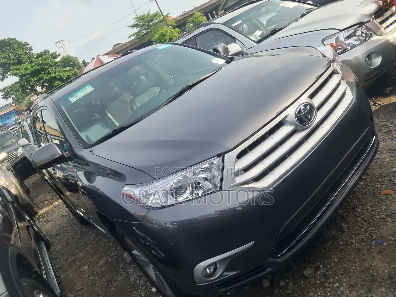 Toyota Highlander Limited 3.5l 4WD 2013 Gray