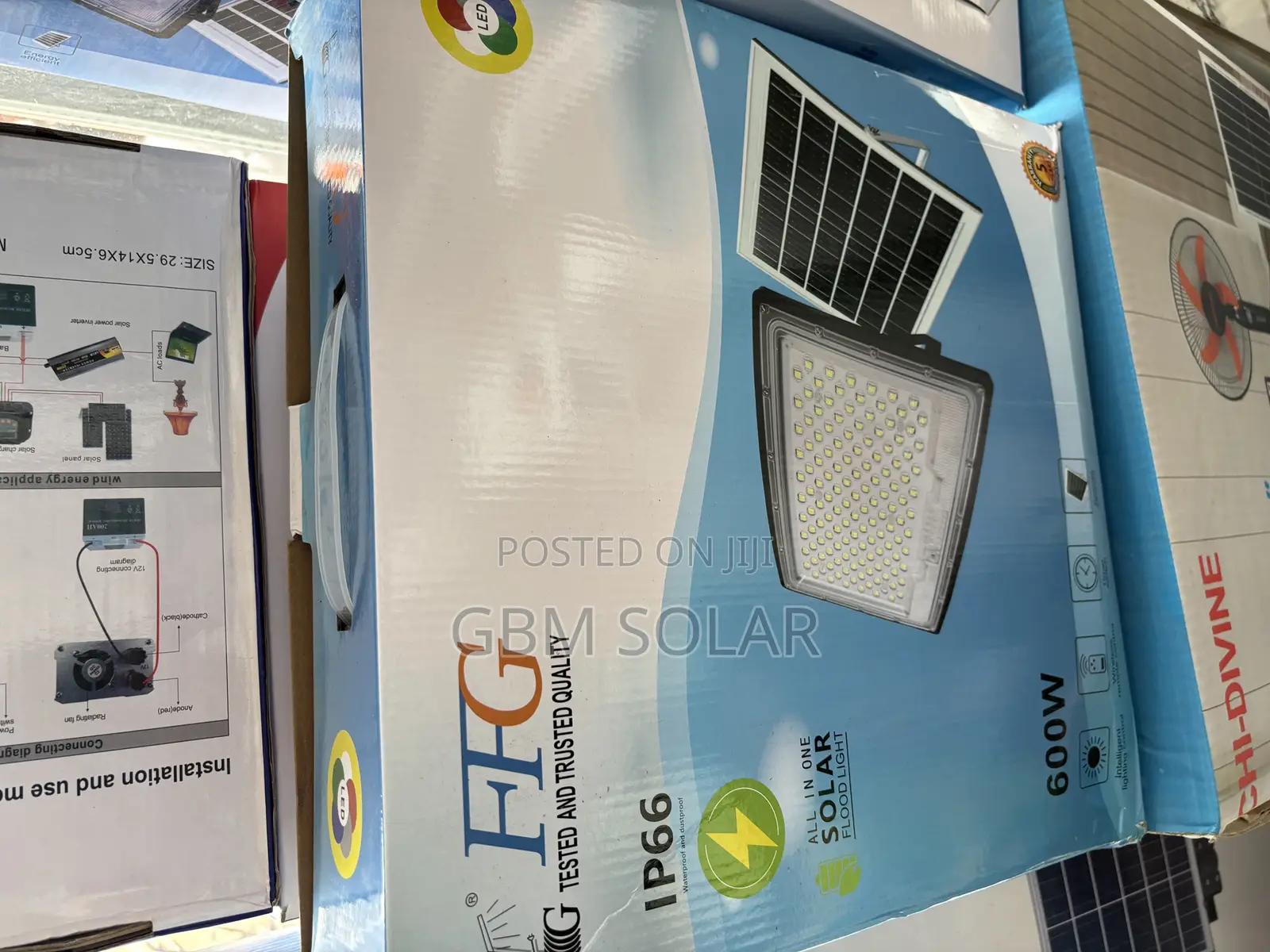 The FFG 600w Solar Flood Light With High-Capacity Lifepo4