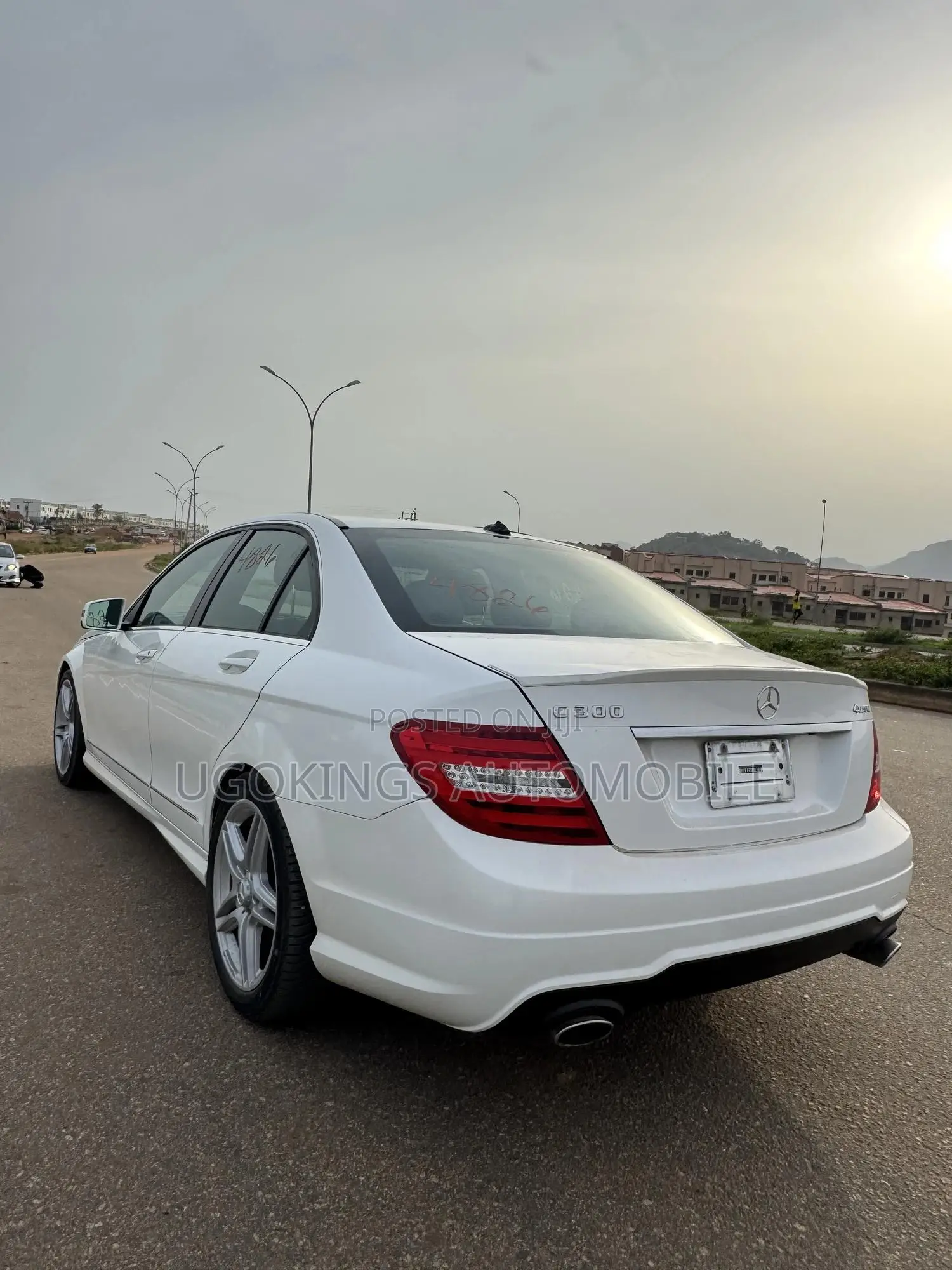 Mercedes-Benz C300 Luxury 4Matic Sedan AWD (3.5L 6cyl 7A) 2013 White