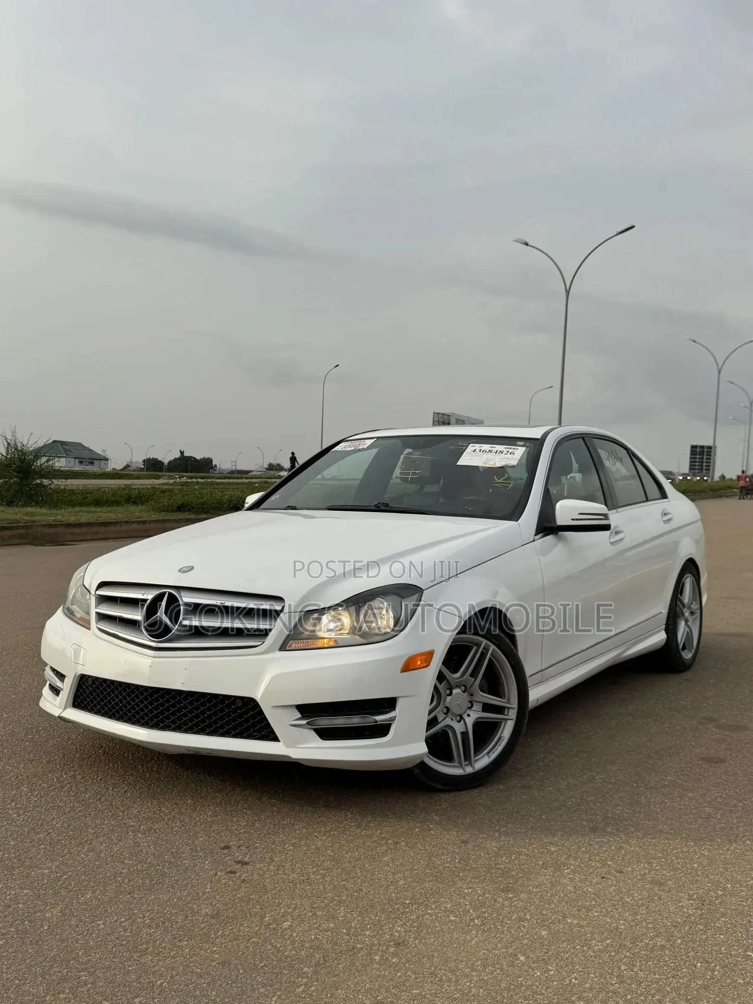 Mercedes-Benz C300 Luxury 4Matic Sedan AWD (3.5L 6cyl 7A) 2013 White
