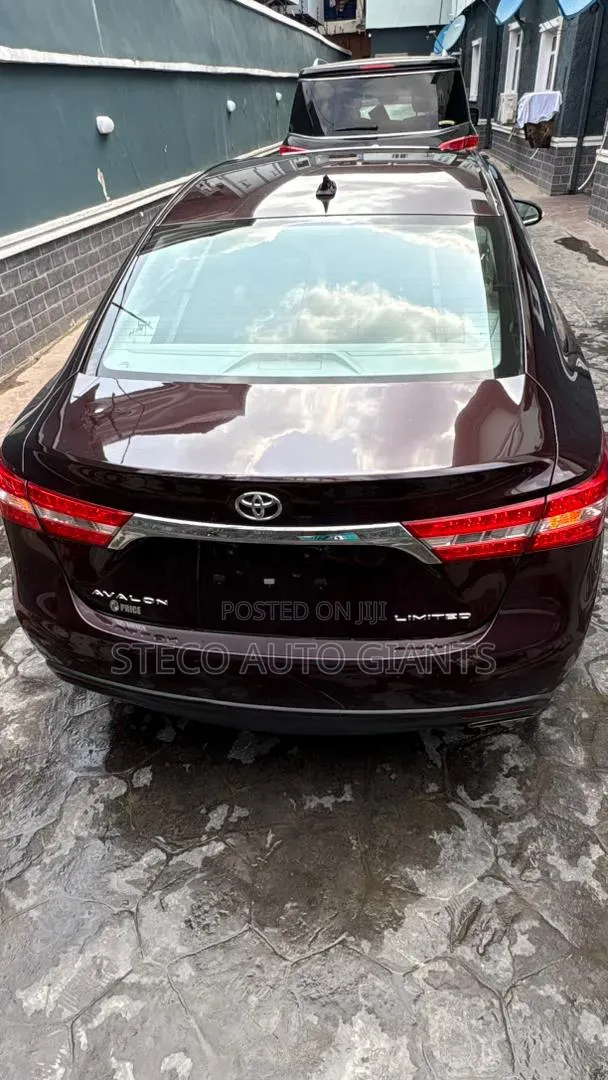 Toyota Avalon 2015 Red