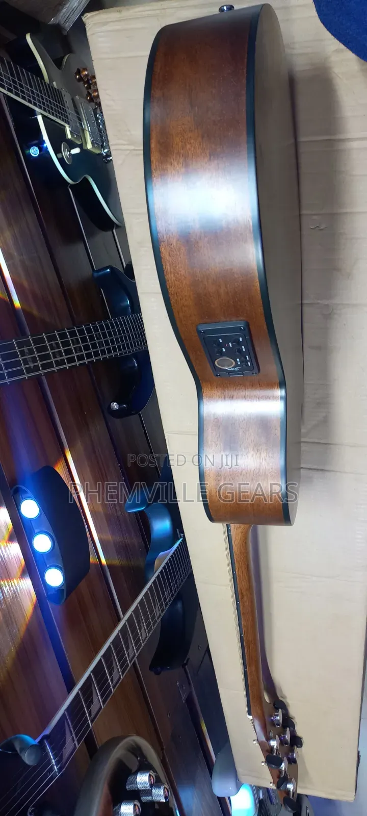 Uk Used Cort Semi Acoustic Guitar