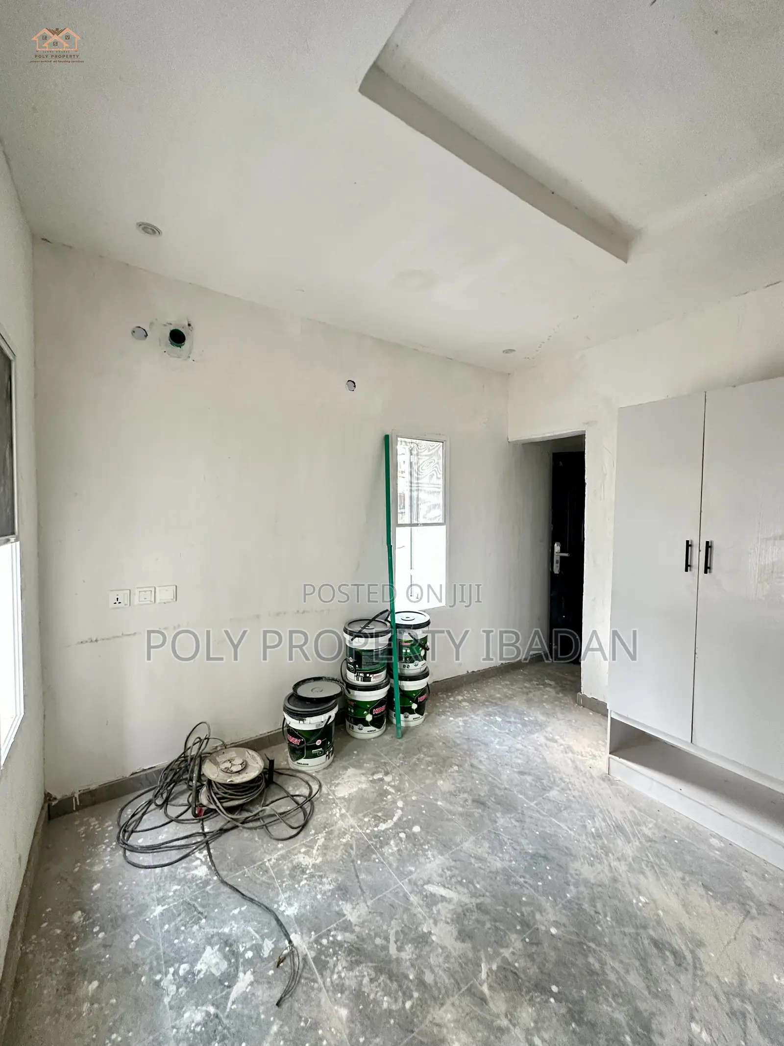 1bdrm Apartment in Atoyebi Court, Ibadan for sale