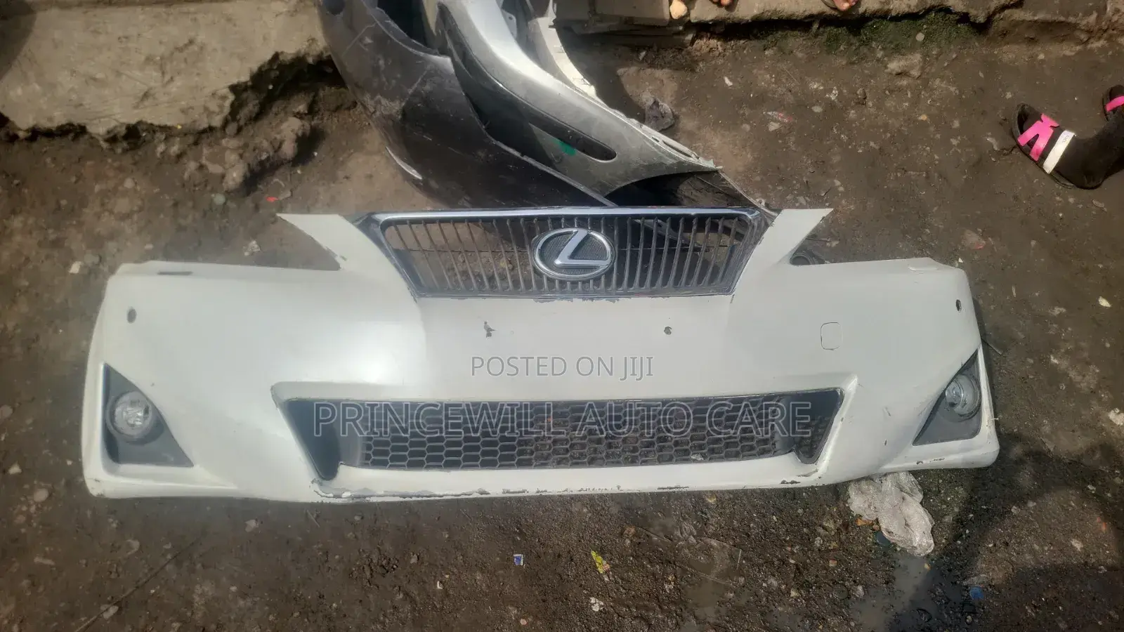 Front Bumper Is250 012