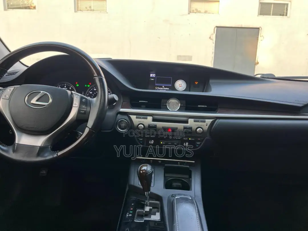 Lexus ES 2014 Gray