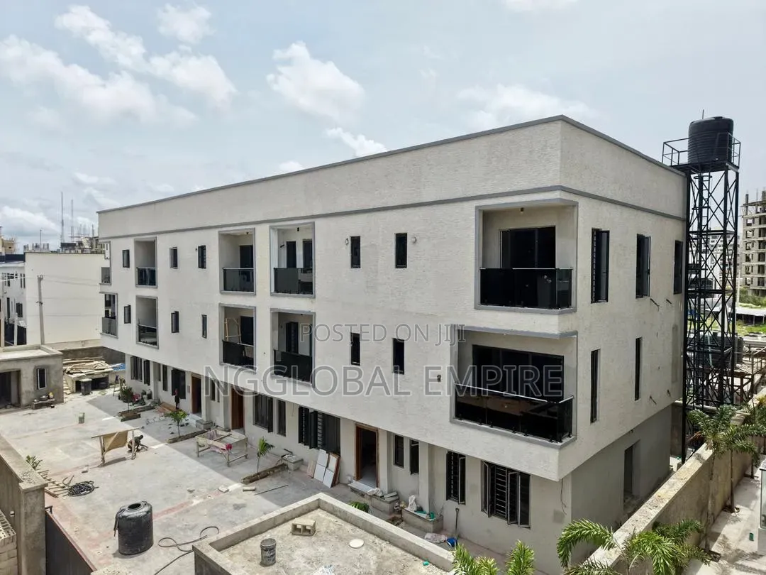 4bdrm Duplex in Ikate, Lekki Phase 1 for sale