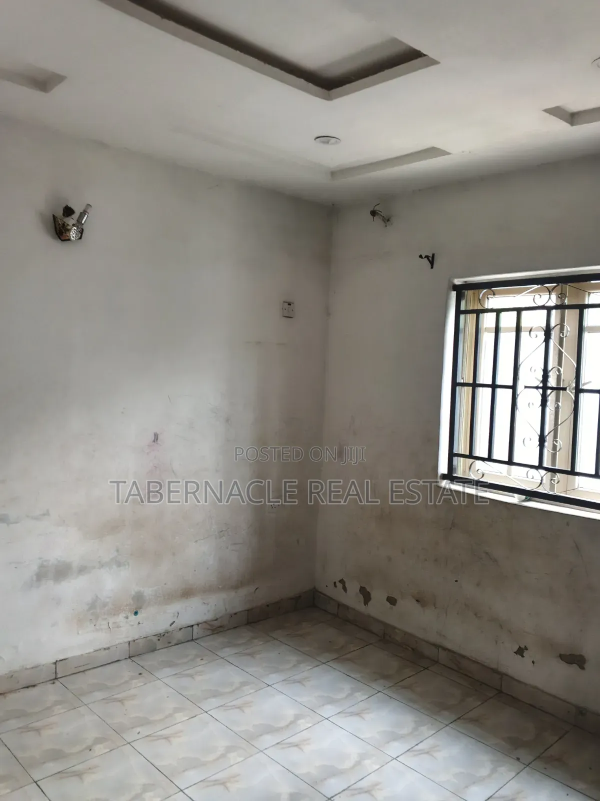 3bdrm Bungalow in Alogba Estate, Ebute for rent
