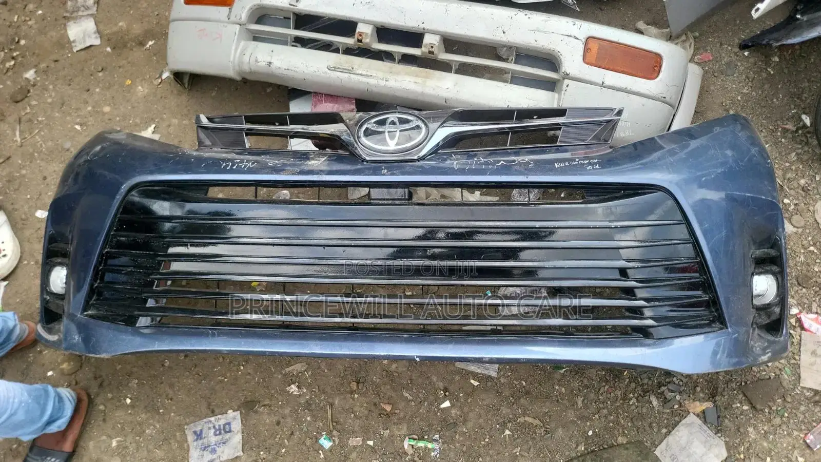 Front Bumper Sienna 2018