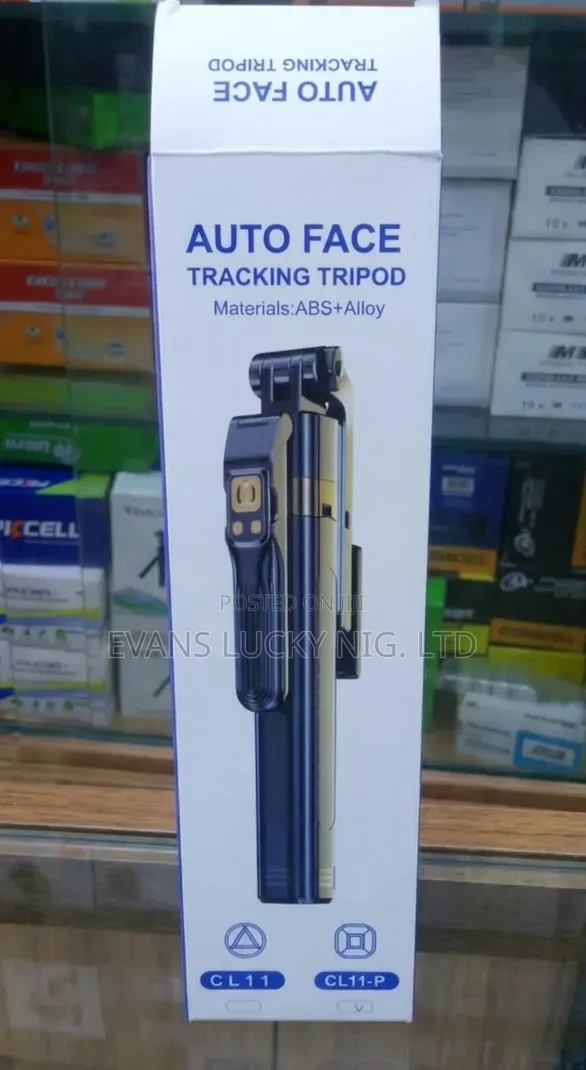Auto Face Tracking Tripod