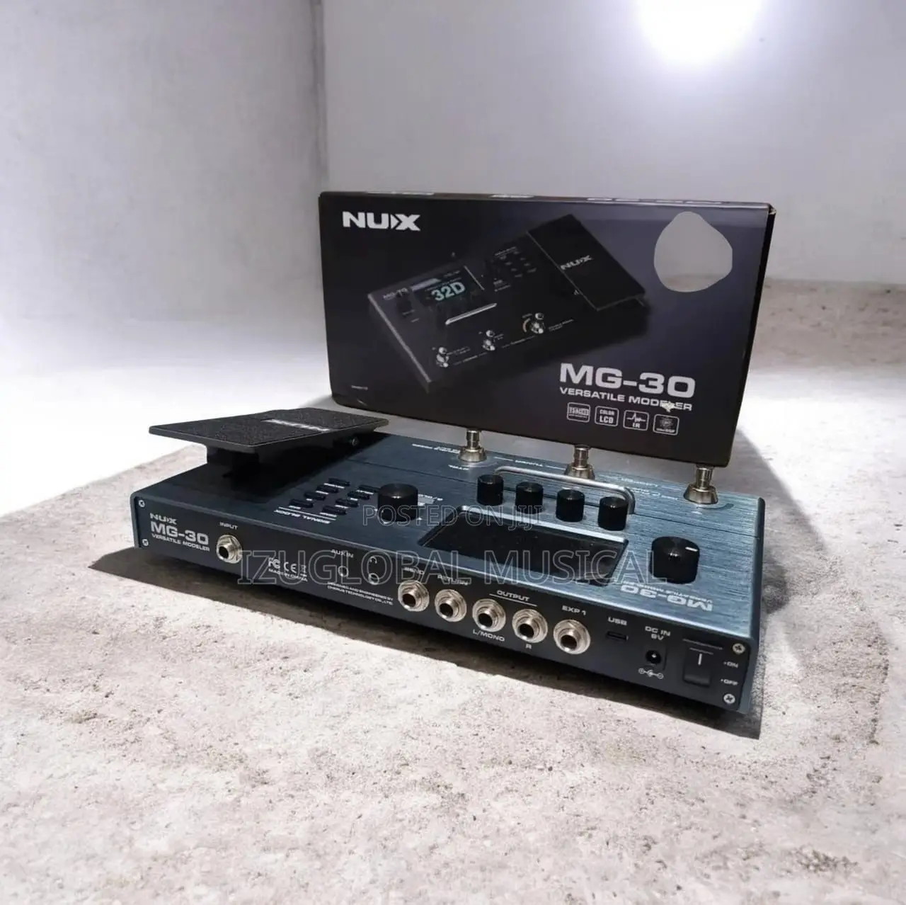 Nux Mg-30 Versatile Modeler Guitar Multi-Effects Pedal