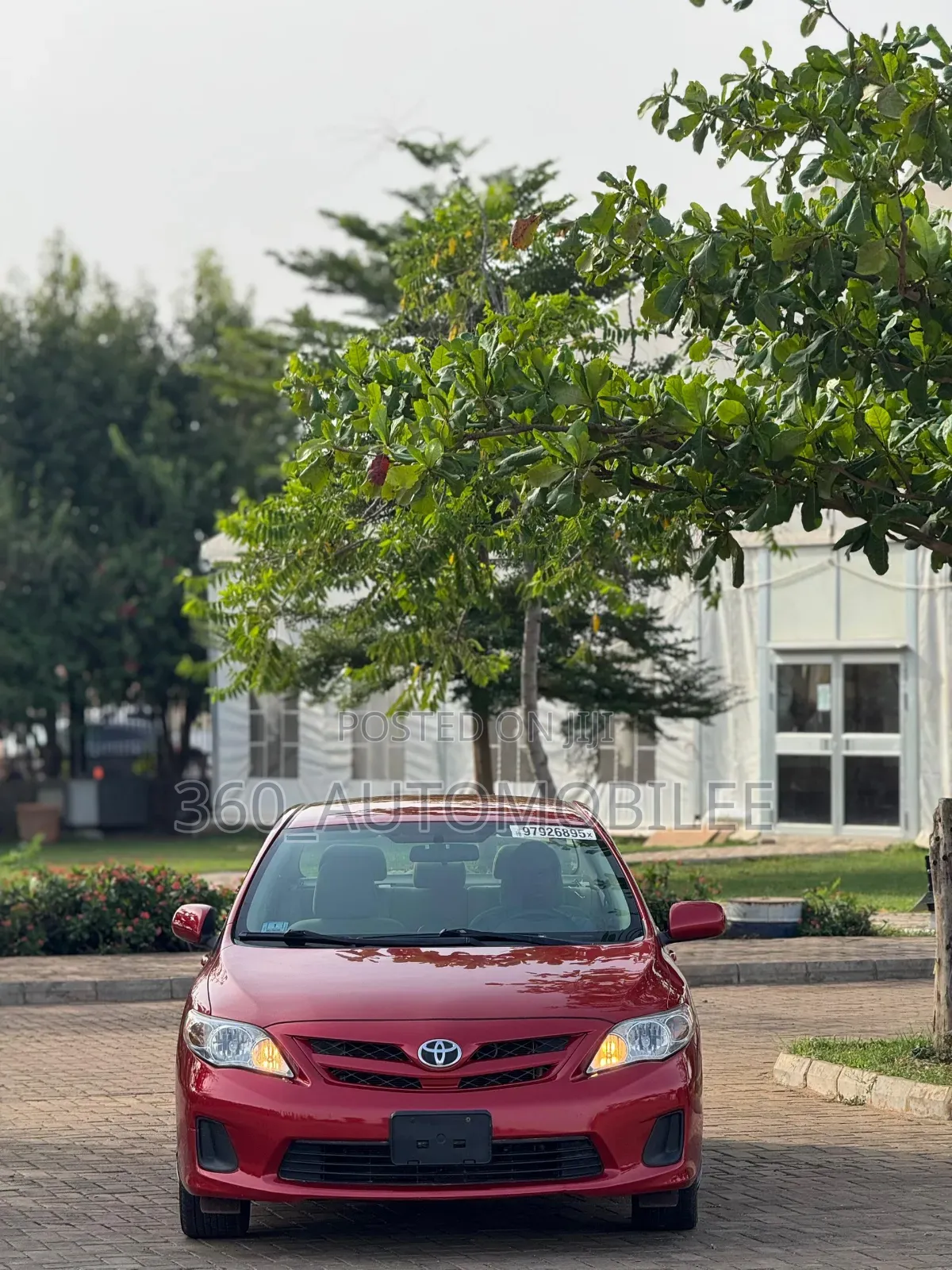 Toyota Corolla LE 4dr Sedan (1.8L 4cyl 4A) 2013 Red