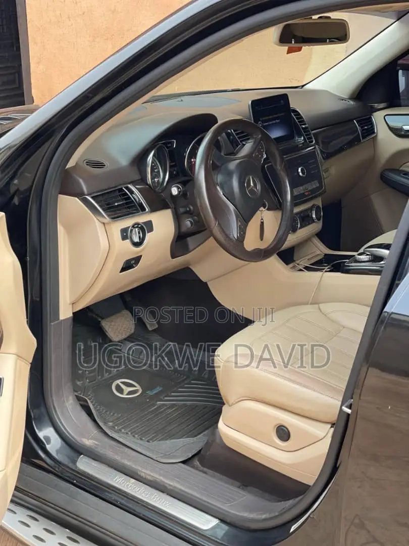 Mercedes-Benz GLE-Class 2018 Black