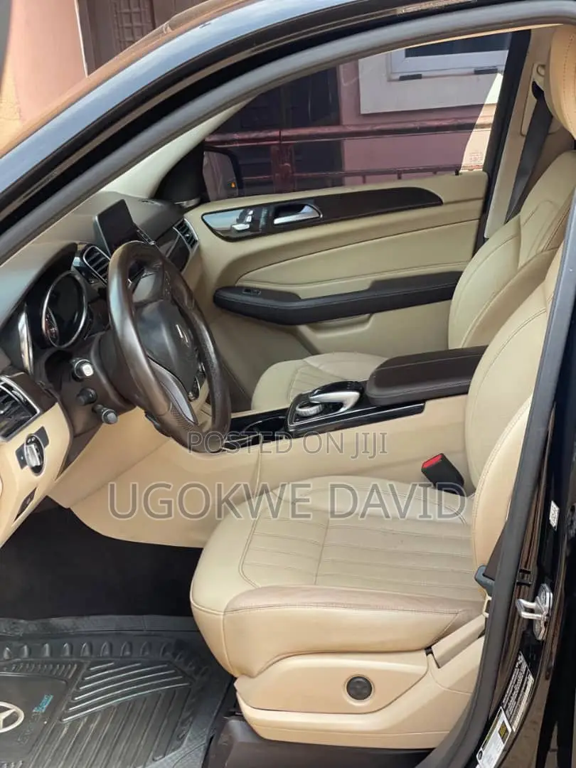 Mercedes-Benz GLE-Class 2018 Black