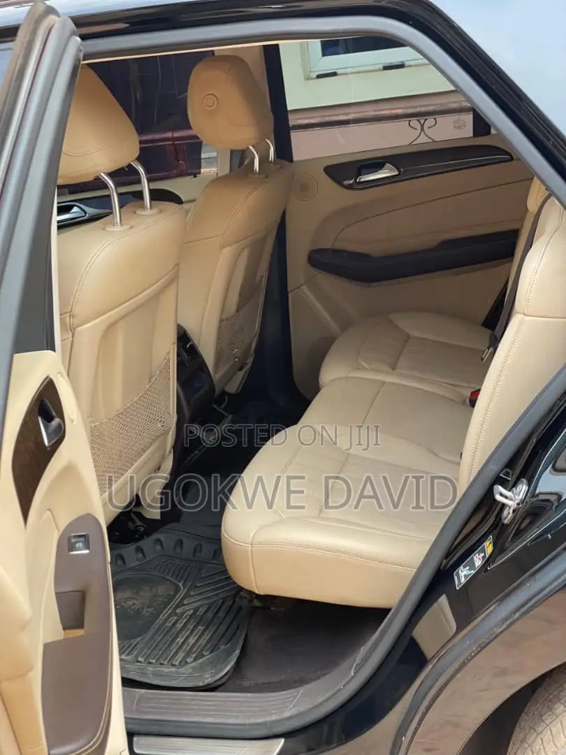 Mercedes-Benz GLE-Class 2018 Black