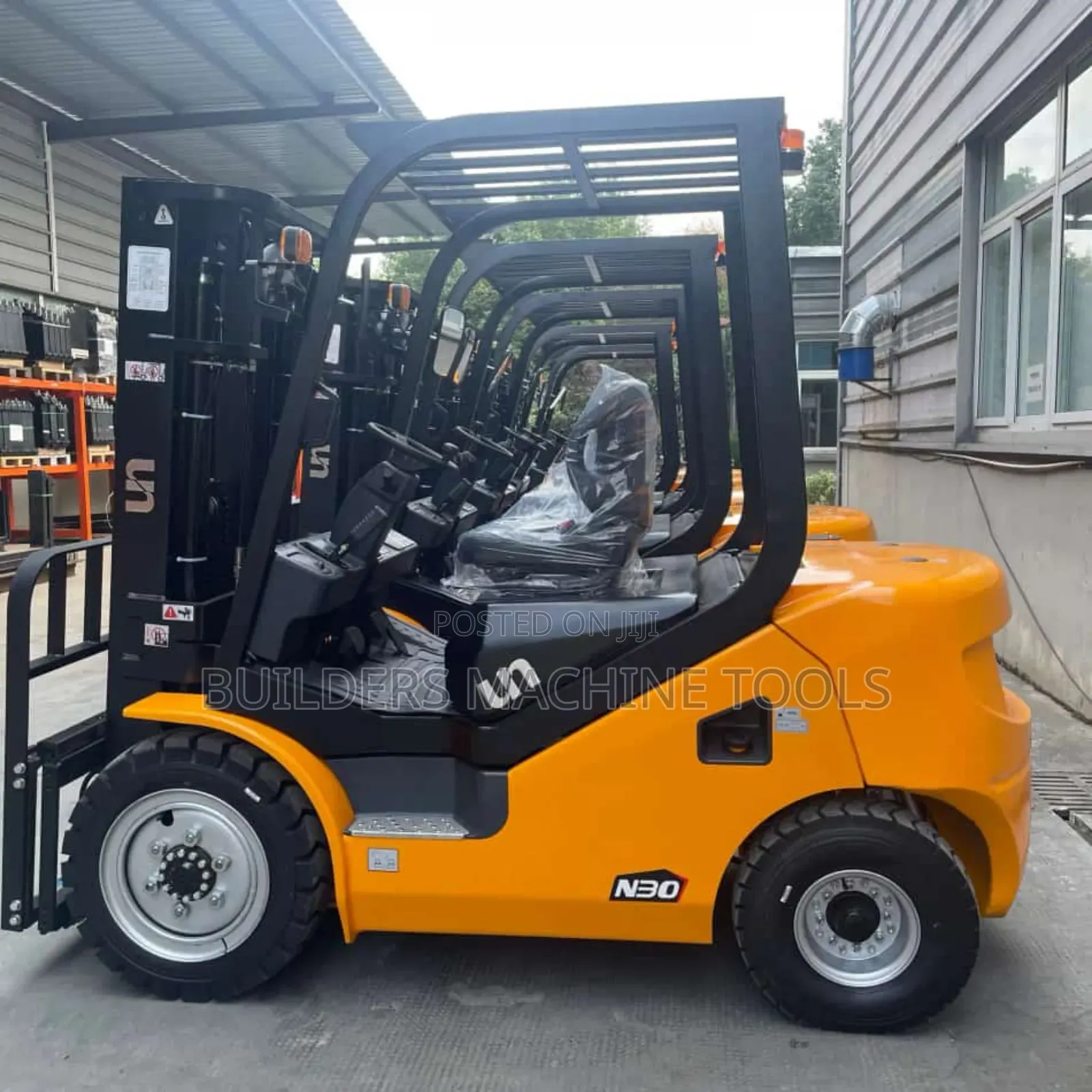 3 Ton Un Forklift With Japanese Isuzu Engine