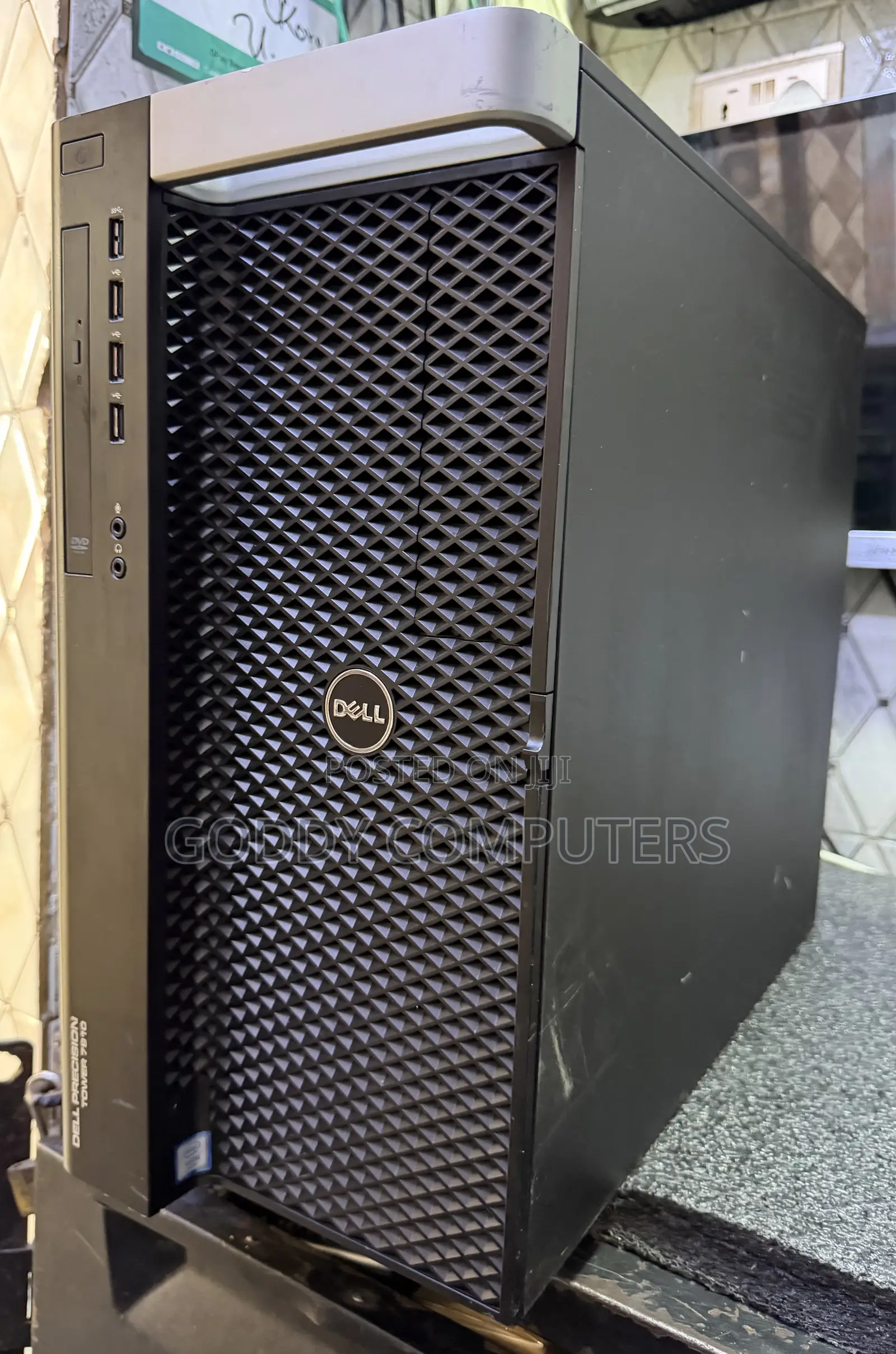 Desktop Computer Dell Precision 7910 32GB Intel Xeon HDD 1T