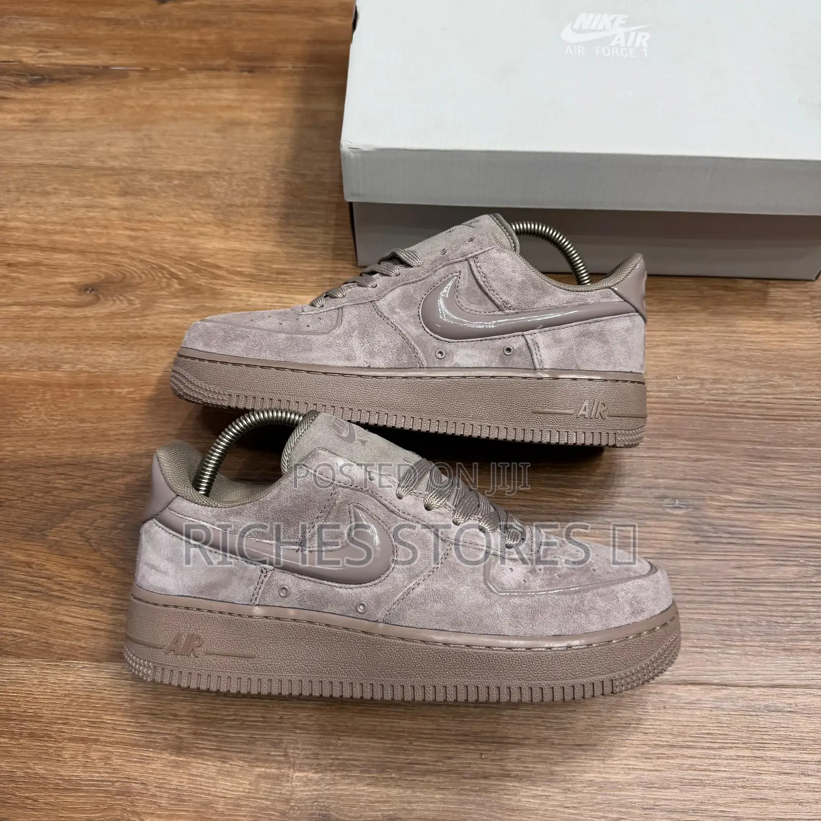 Nike Airforce 1 Low Suede Pack Mink Brown Sneakers