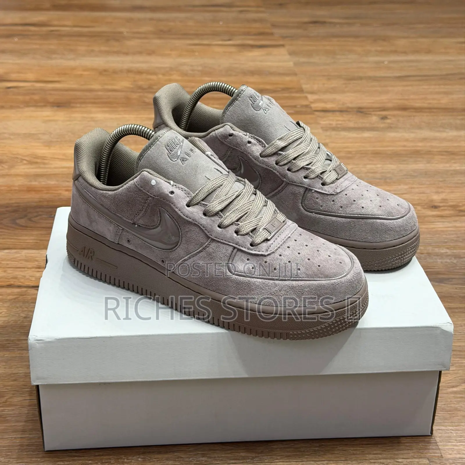 Nike Airforce 1 Low Suede Pack Mink Brown Sneakers