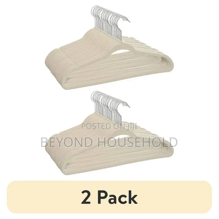 Premium Non-Slip Velvet Hangers 30-Packs