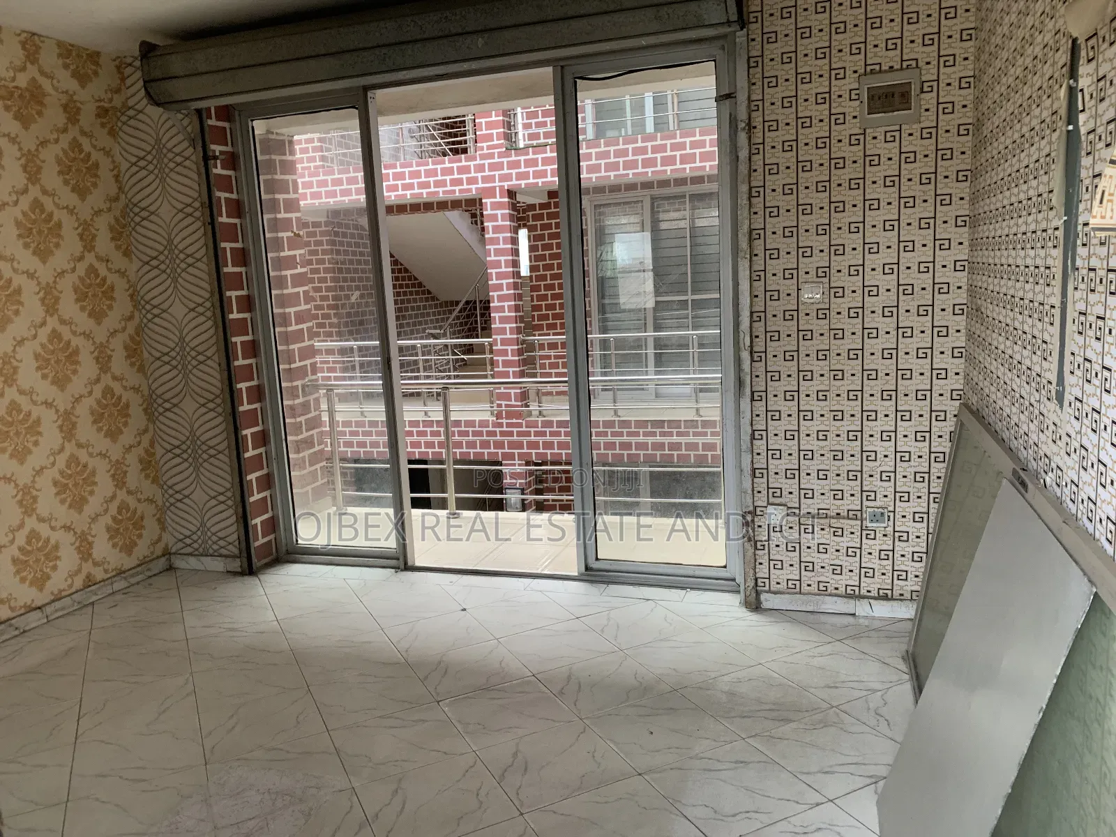Shop/Office Space