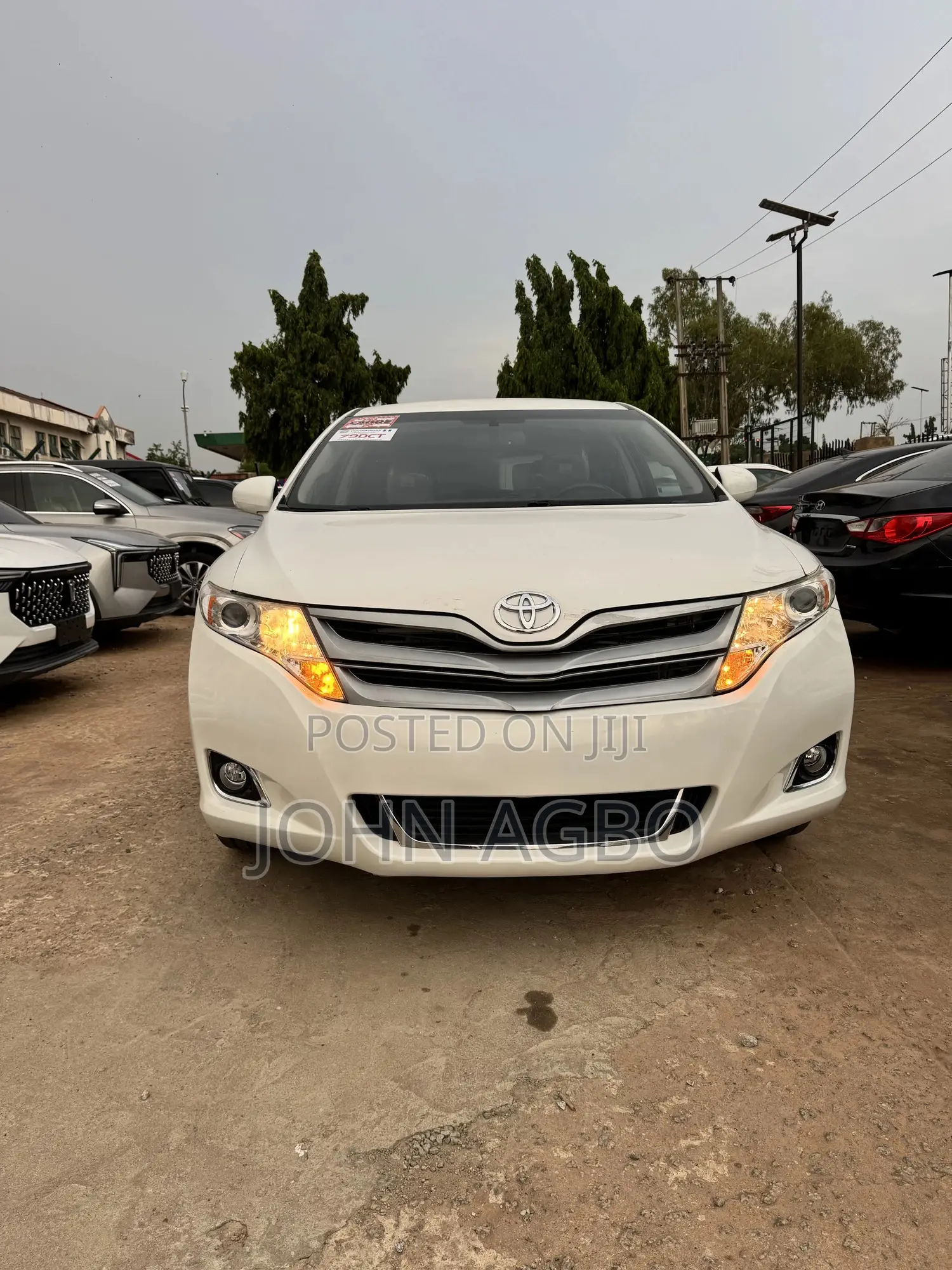 Toyota Venza XLE FWD 2013 White