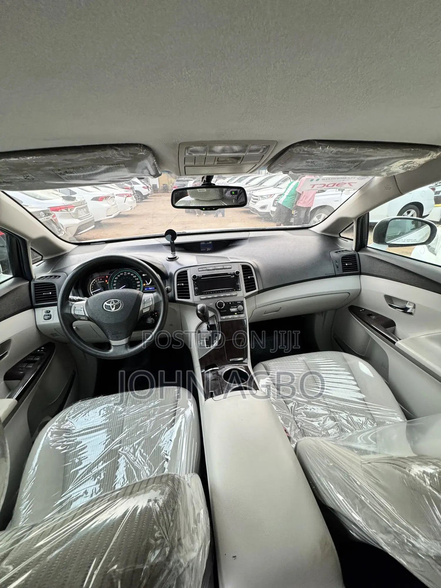Toyota Venza XLE FWD 2013 White