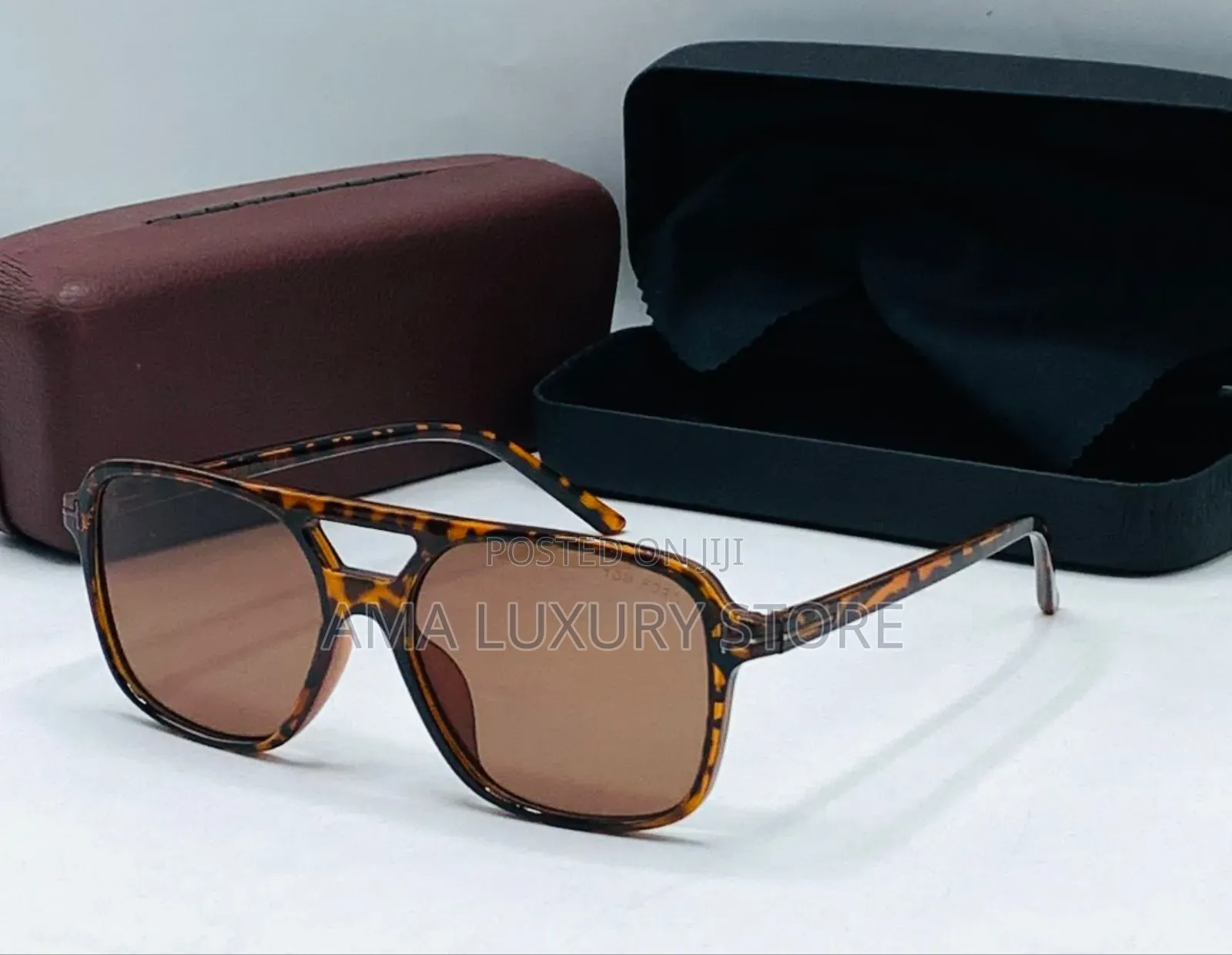 Trendy Designer Glasses – Unisex, Stylish High Quality