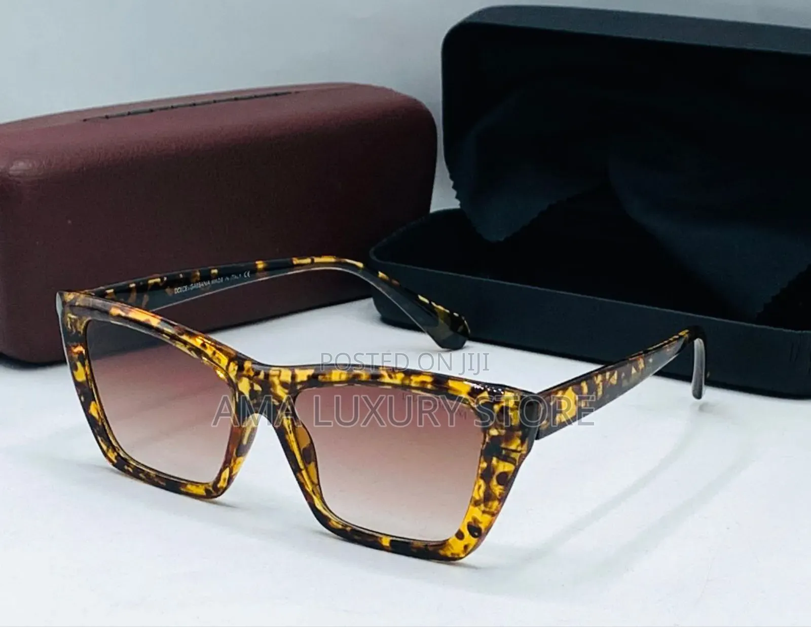 Trendy Designer Glasses – Unisex, Stylish High Quality
