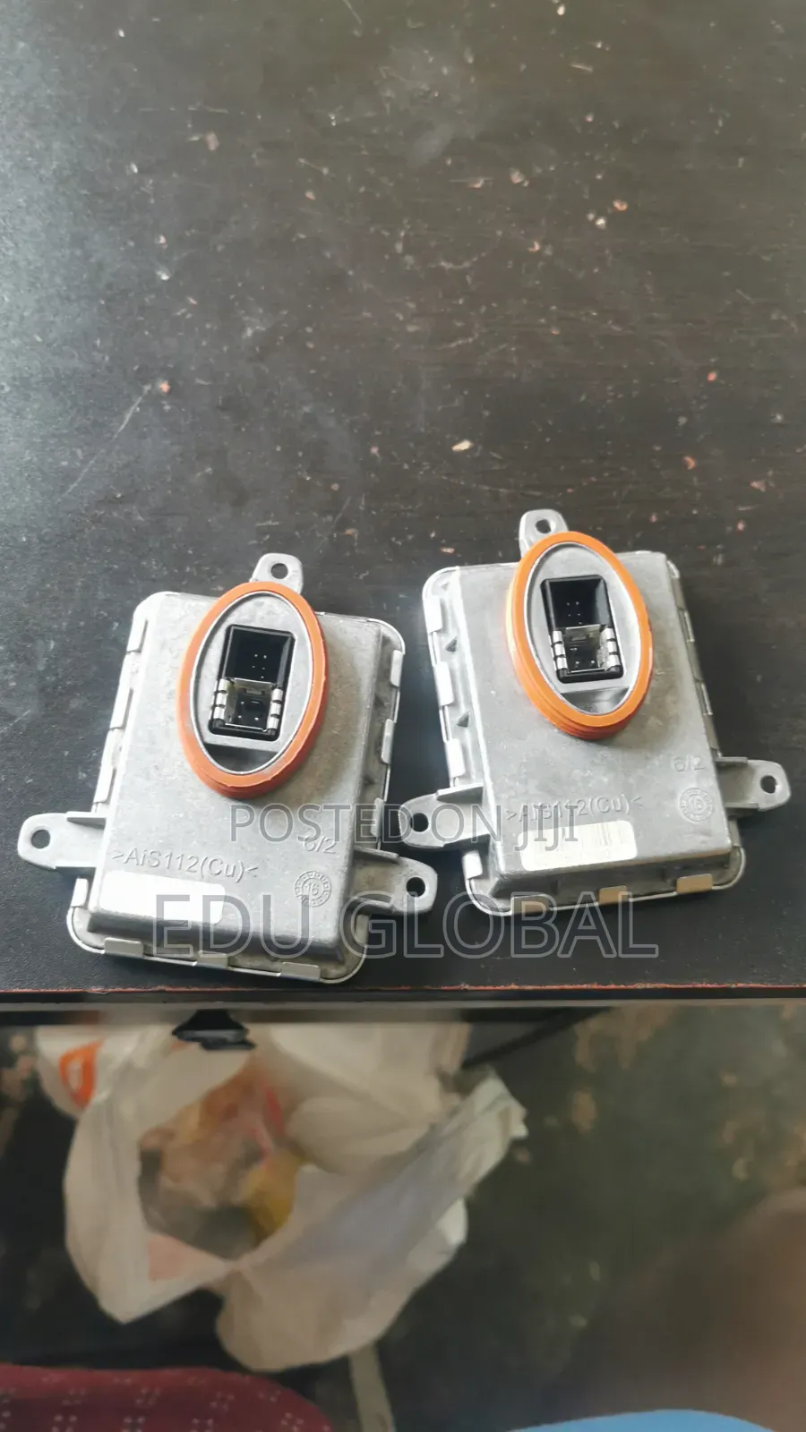 Head Light Charger Ml166 2015