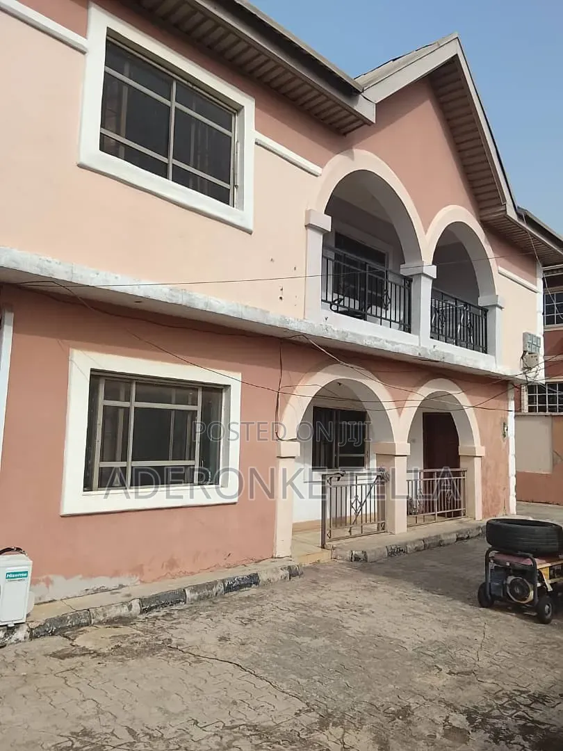Furnished 4bdrm Block of Flats in Gemade, Egbeda / Egbeda for sale