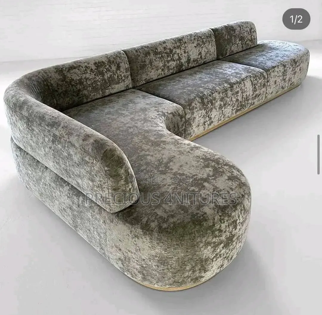 L Form Chair