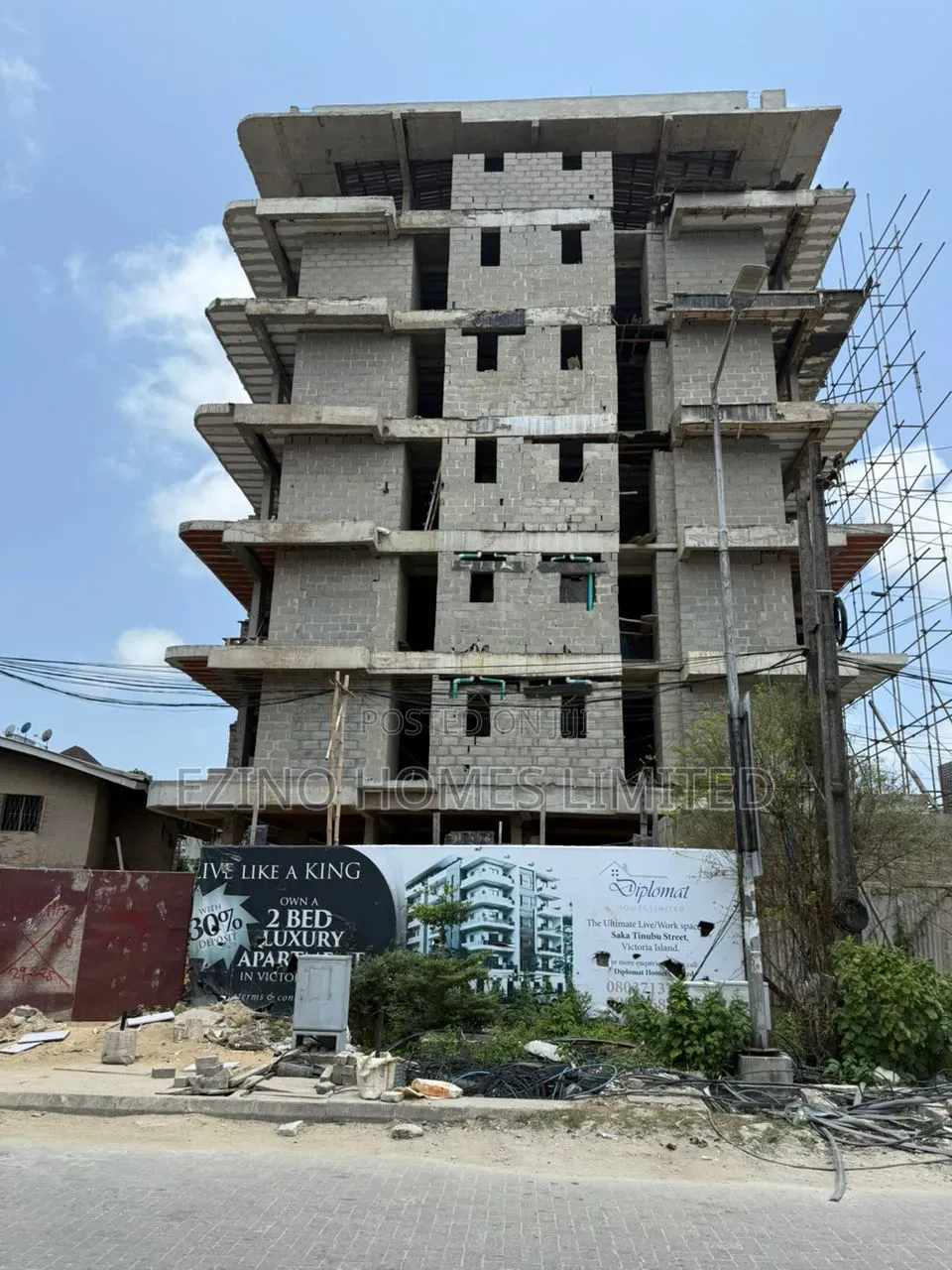 2bdrm Apartment in Mini Estate, Saka Tinubu for sale