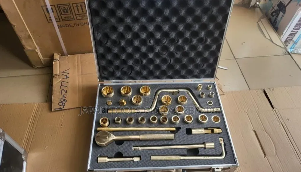 Complete Set of Non Spark Socket