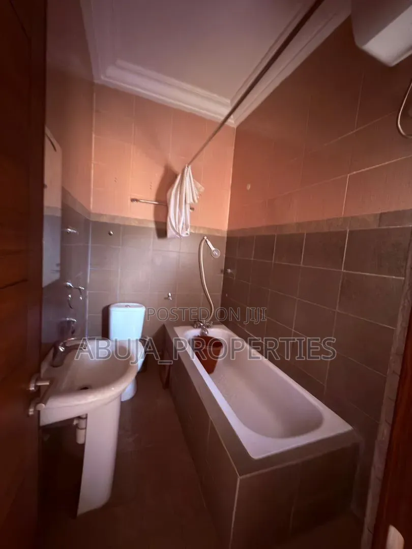 For Sale | Gwarinpa| 105 Rooms Hotel