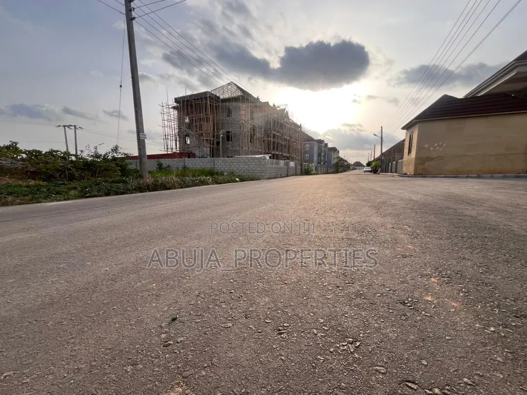Estate Land for Sale
