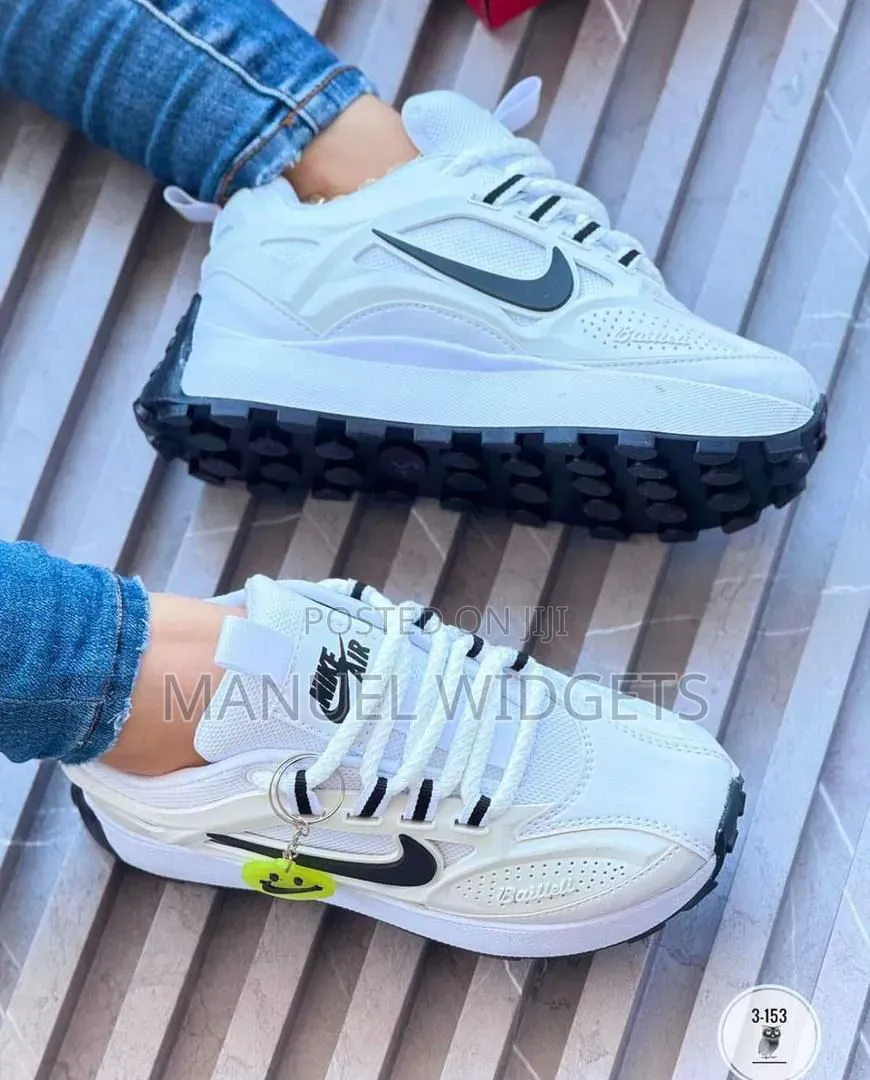 Nike Stay Wild Nyc Sneakers – Premium Quality