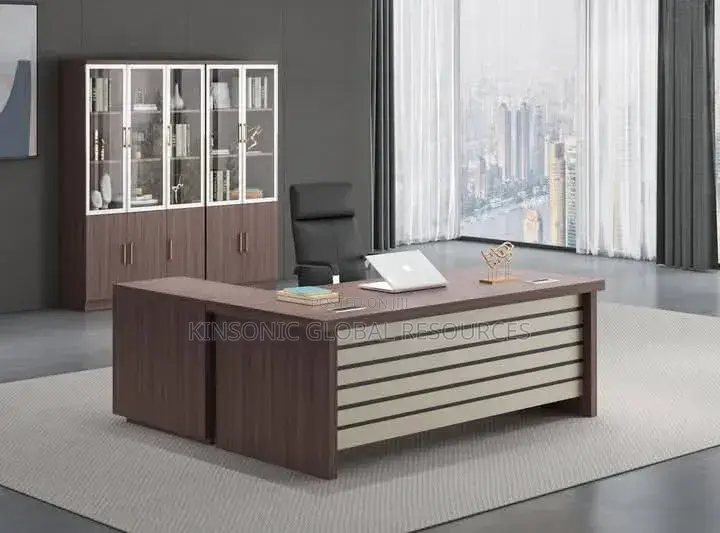 High Quality Executive Office Table Size 1.6 Meters