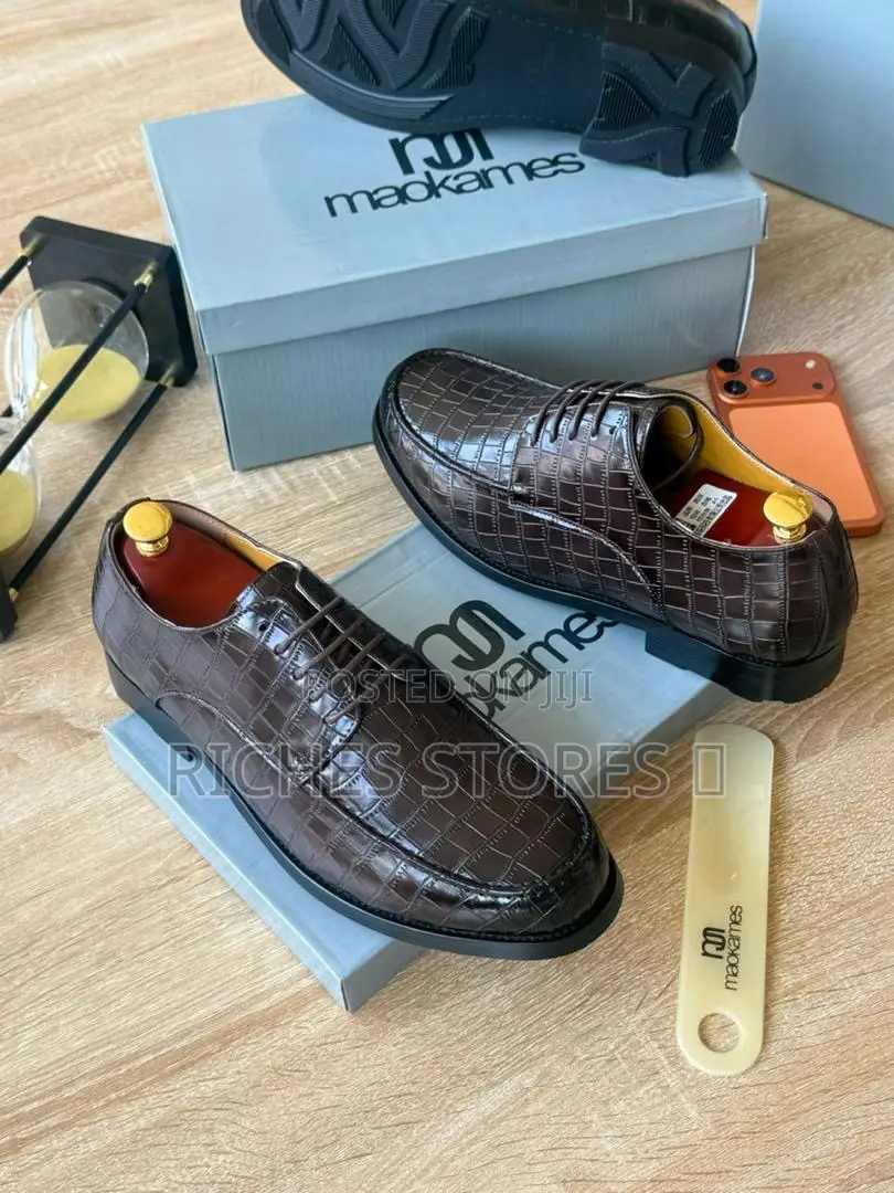 Maokames Crocodile-Textured Dress Shoes for Men