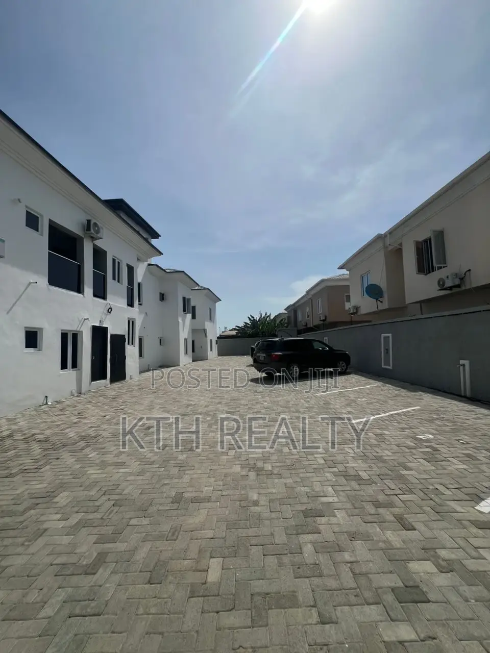 2bdrm Apartment in New Road, Igbo-efon for sale
