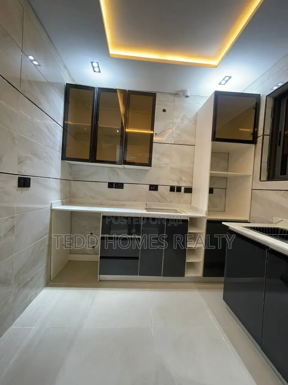 3bdrm Maisonette in Osborne Foreshore for rent