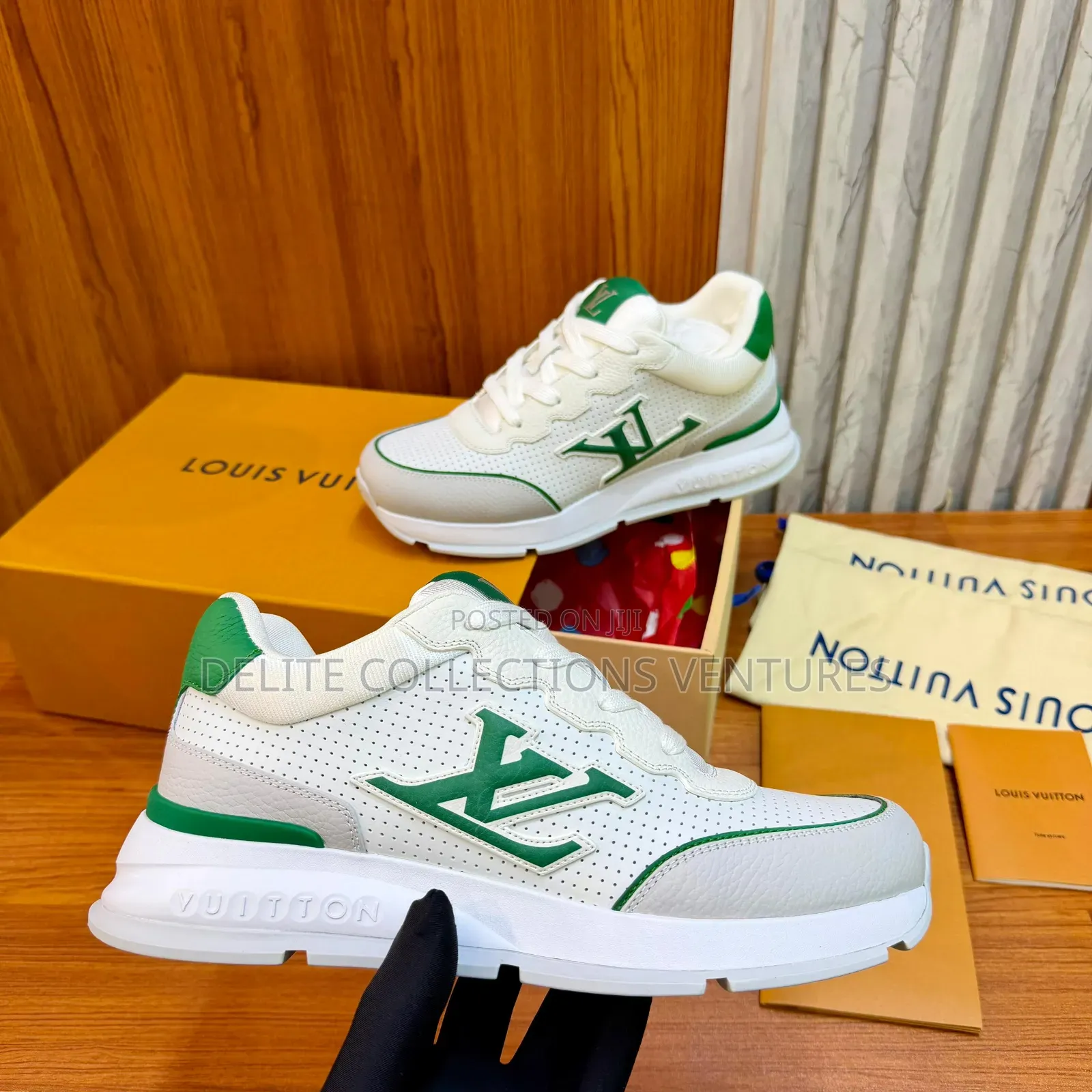 Original Louis Vuitton Classic Sneaker.
