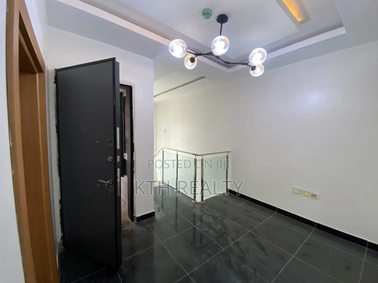 4bdrm Townhouse / Terrace in Banana Island for rent