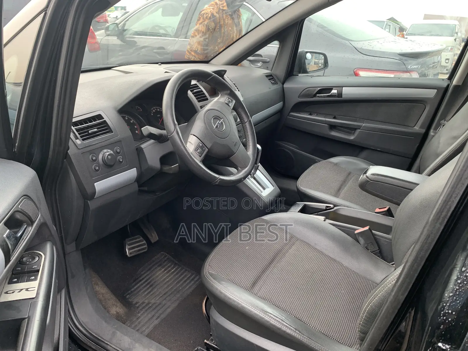 Opel Zafira 2008 Black