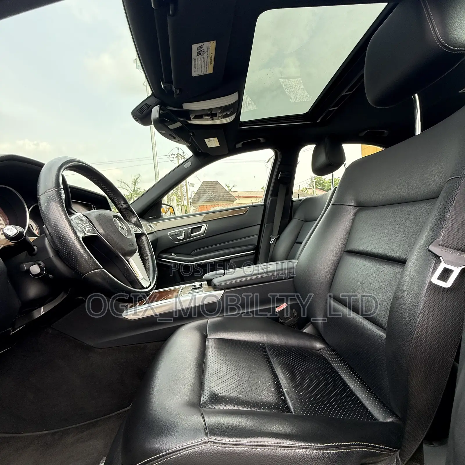Mercedes-Benz E350 2014 Black