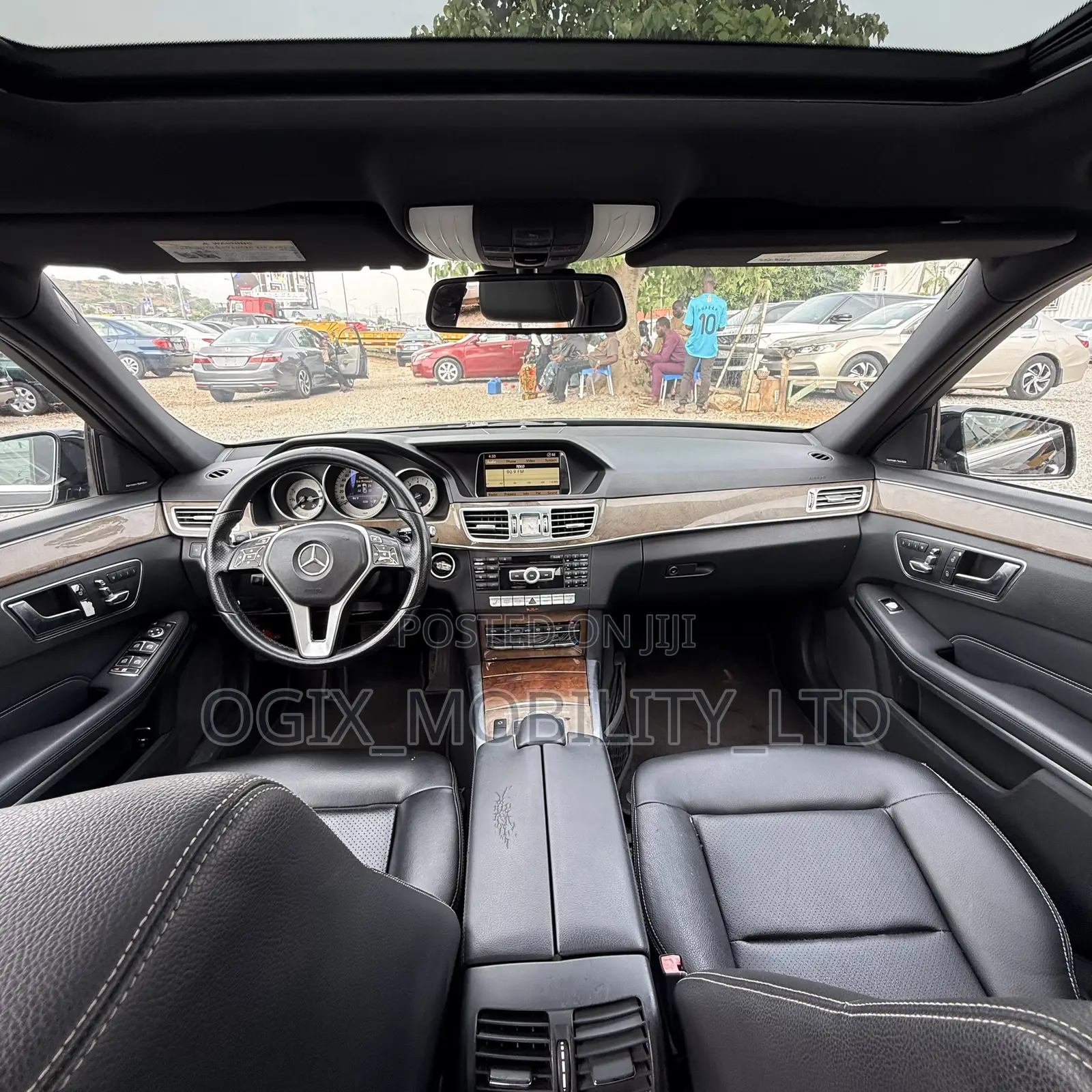 Mercedes-Benz E350 2014 Black